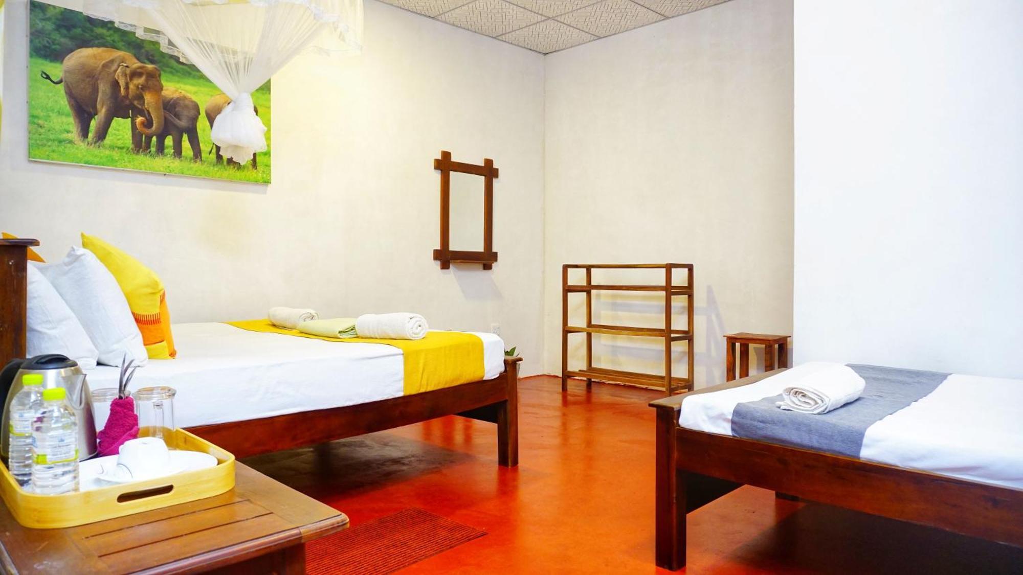 Lake Island Home Stay Dambulla Ngoại thất bức ảnh