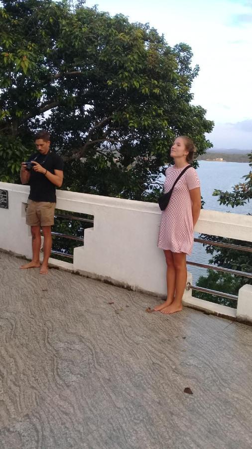 Lake Island Home Stay Dambulla Ngoại thất bức ảnh